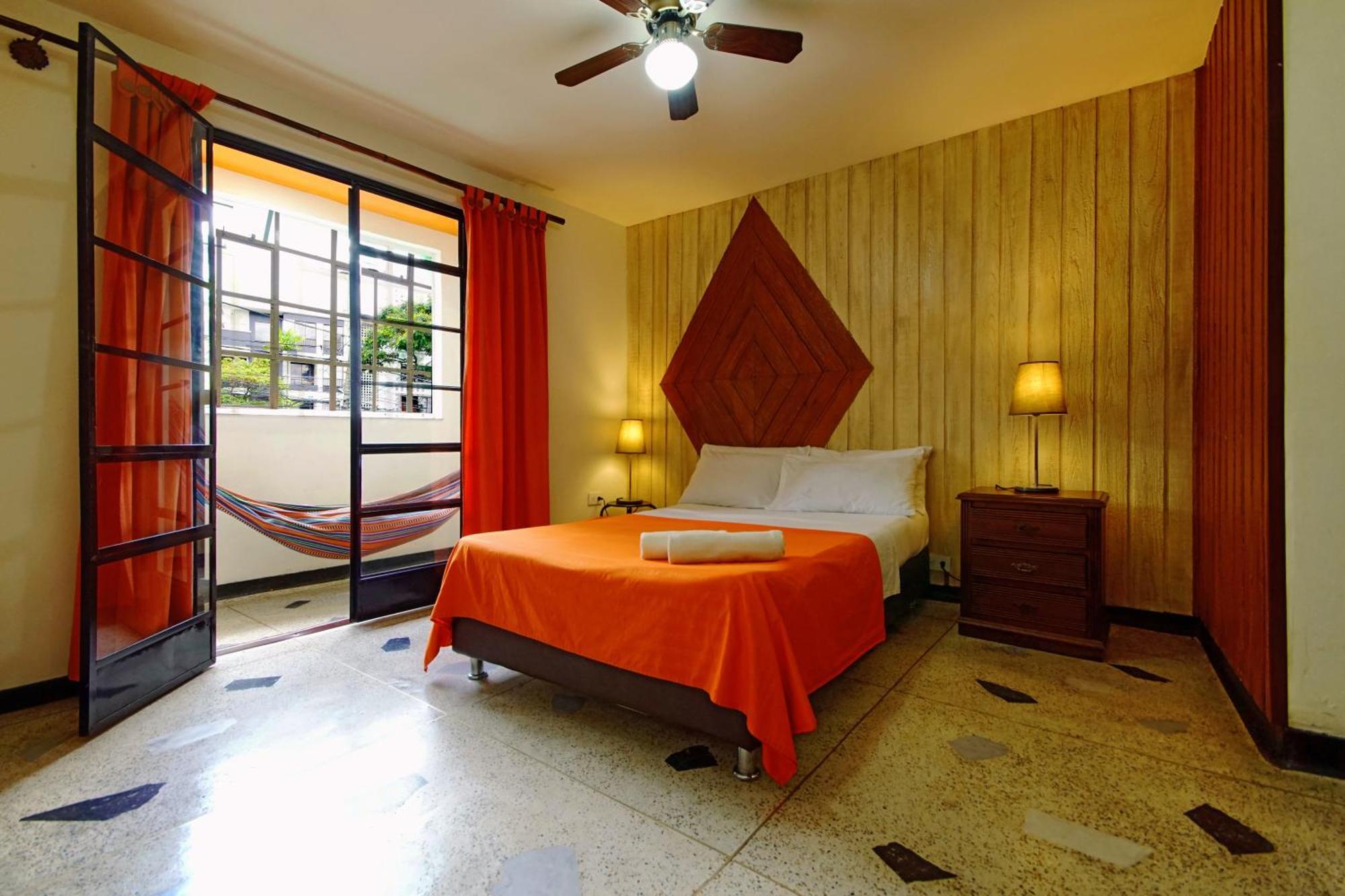 Ding-Dong Hostel كالي المظهر الخارجي الصورة