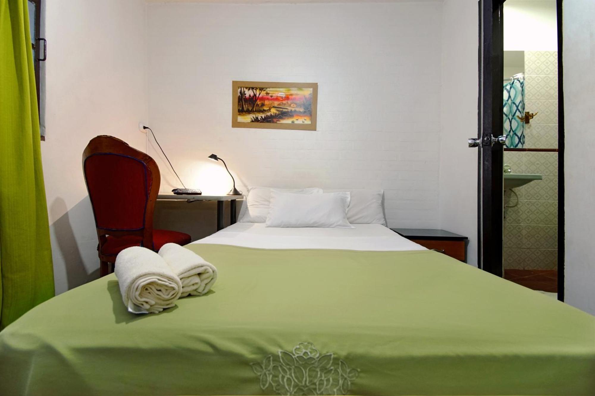 Ding-Dong Hostel كالي المظهر الخارجي الصورة