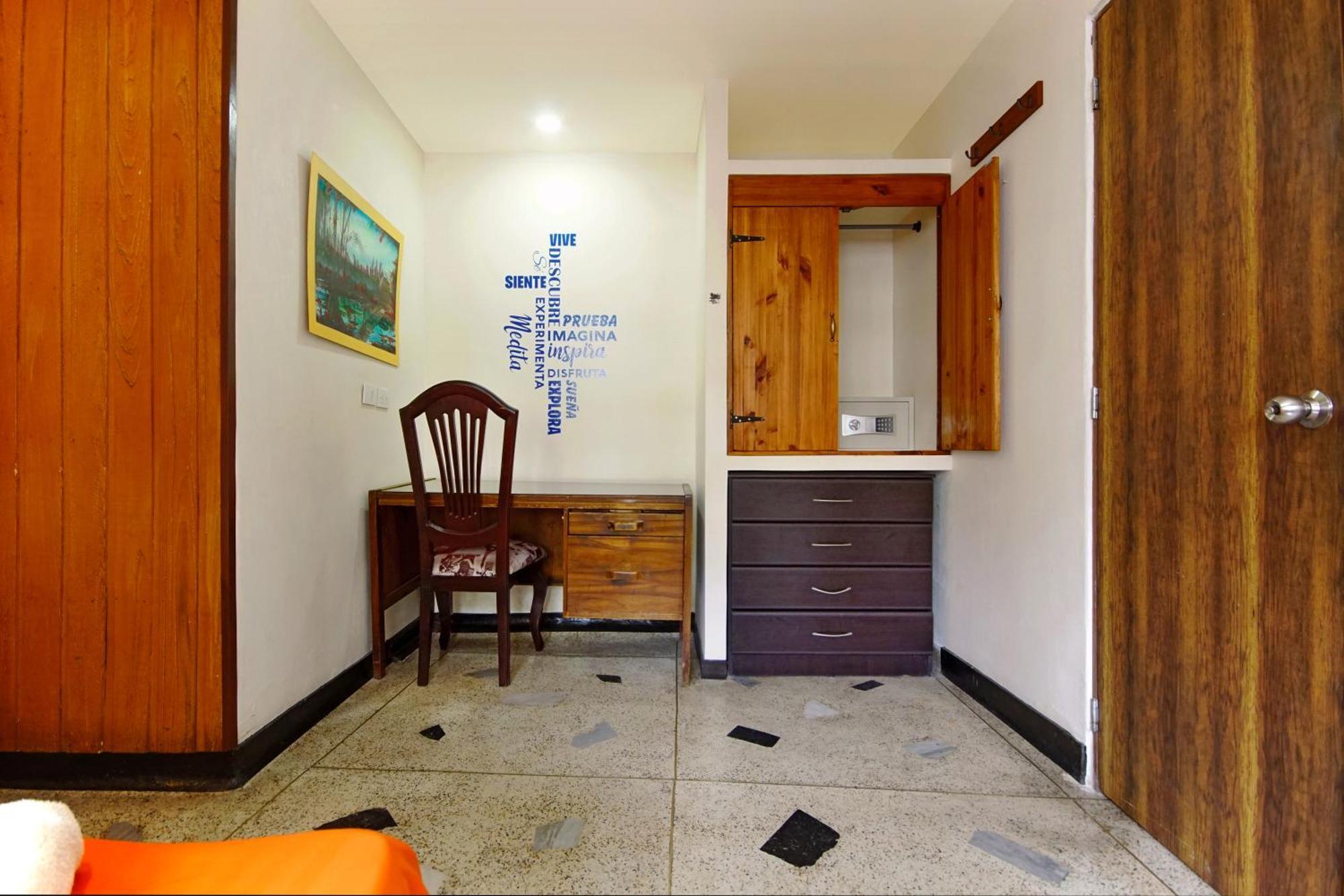 Ding-Dong Hostel كالي المظهر الخارجي الصورة