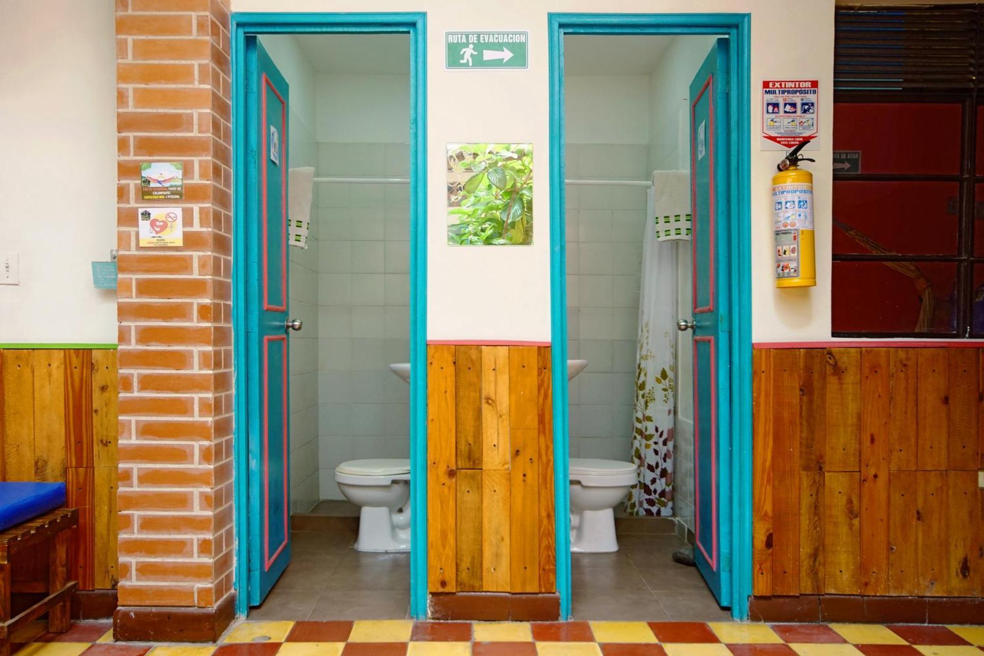 Ding-Dong Hostel كالي المظهر الخارجي الصورة