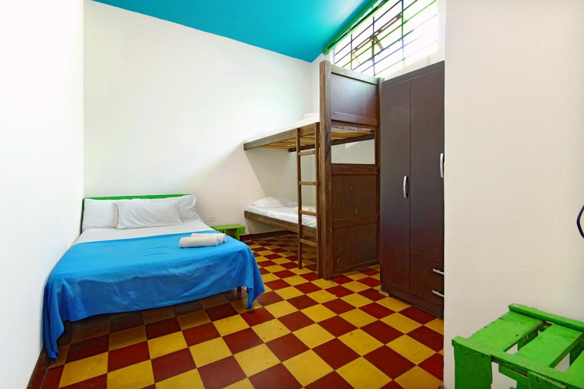 Ding-Dong Hostel كالي المظهر الخارجي الصورة