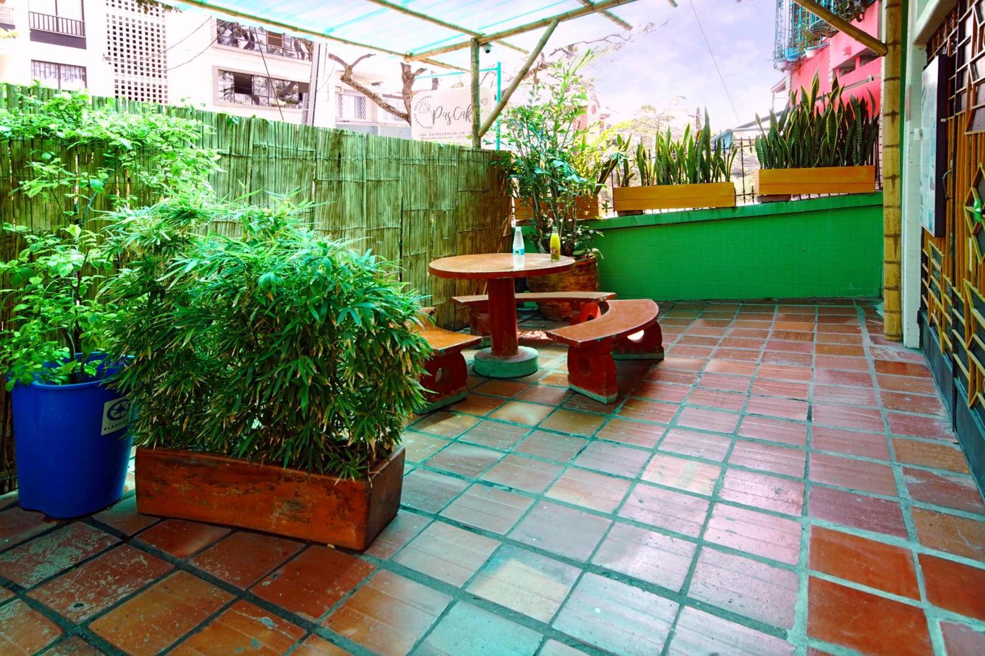 Ding-Dong Hostel كالي المظهر الخارجي الصورة